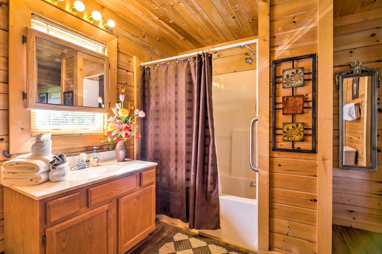 Sevierville Retreat Private Hot Tub And Lake Views! 外观 照片